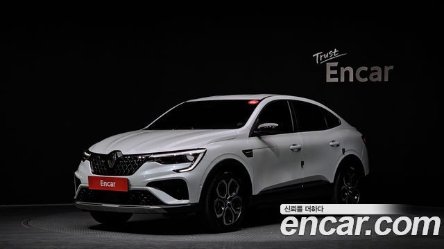 Renault Arkana 1.6 E-TECH Iconic, 2024