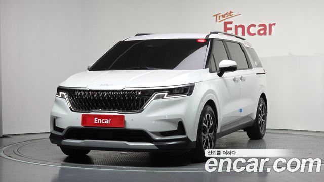 Kia Canival 9-Seater Prestige, 2023