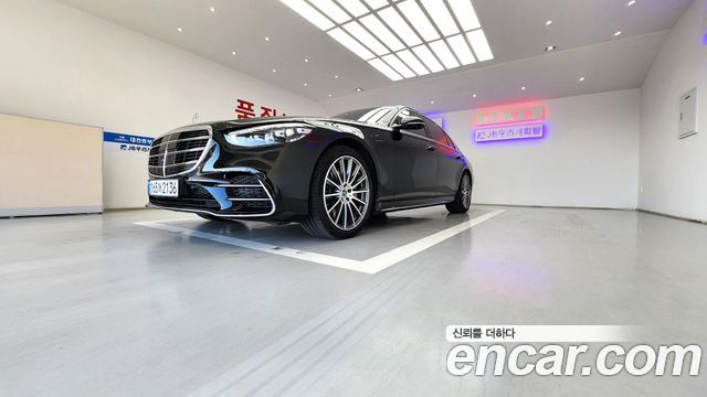 Mercedes-Benz S-Class S500L 4MATIC, 2021