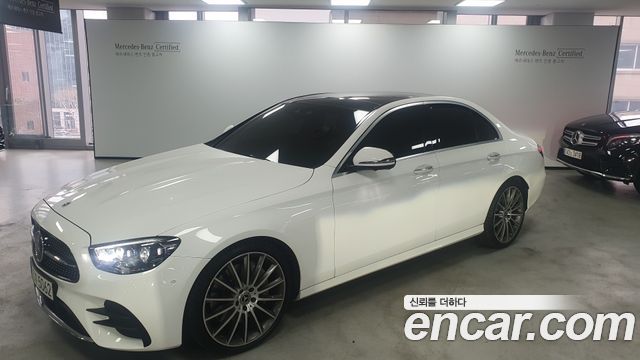 Mercedes-Benz E-Class E350 4MATIC AMG Line, 2022