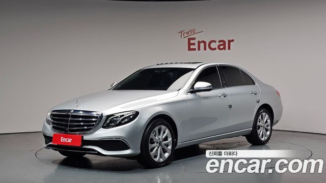 Mercedes-Benz E-Class E300 4MATIC Exclusive, 2020
