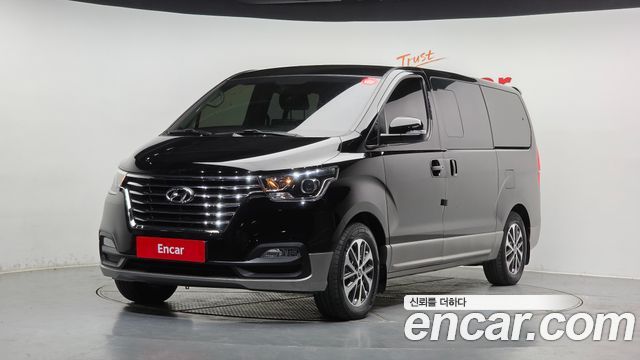 Hyundai Starex Urban 9-Seater, 2020