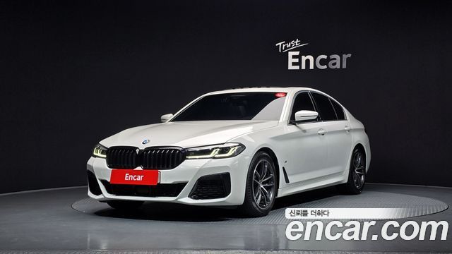 BMW 5-Series 520i M Sport, 2022