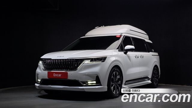 Kia Canival Gasoline 9-Seater Hi-Limousine, 2021