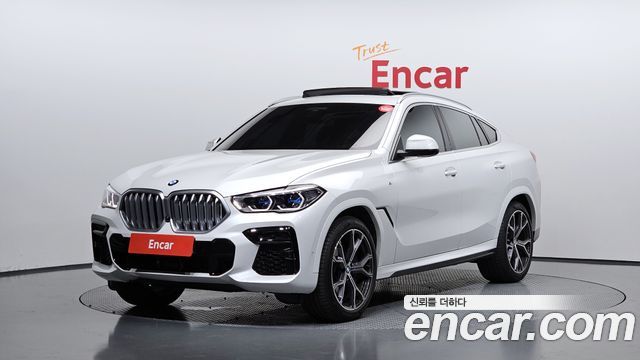 BMW X6 xDrive40i M Sport, 2023