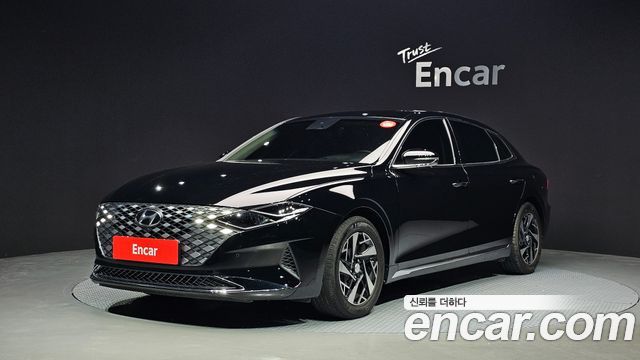 Hyundai Grandeur Le Blanc, 2022