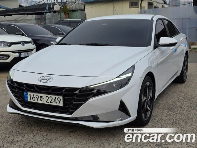Hyundai AVANTE 1.6, 2022