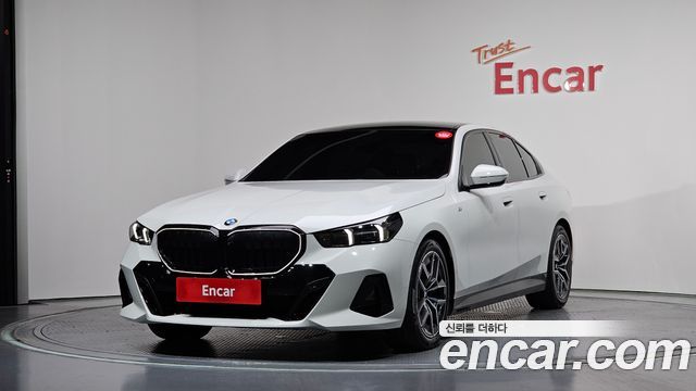 BMW 5-Series 520i Special Edition, 2025