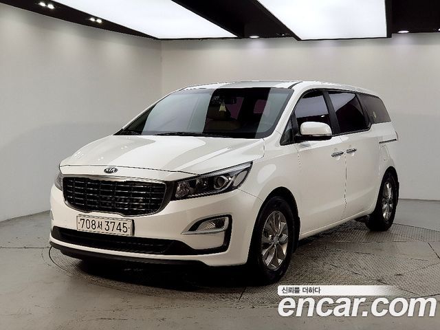 Kia Canival 11-Seater Deluxe, 2020