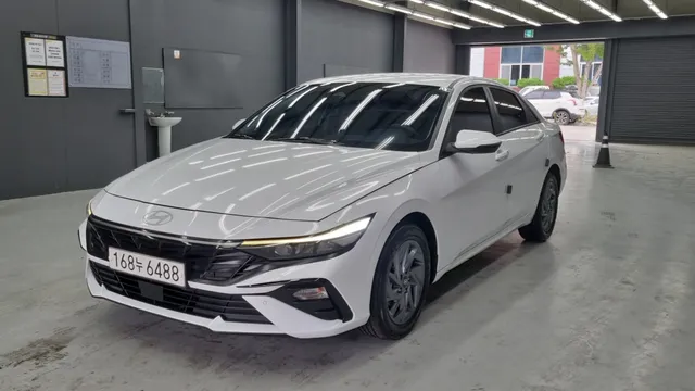 Hyundai AVANTE 1.6, 2024