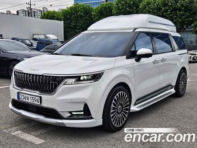Kia Canival Gasoline 9-Seater Hi-Limousine, 2023