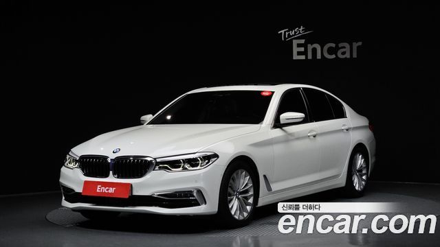 BMW 5-Series 520d xDrive Luxury Plus, 2019