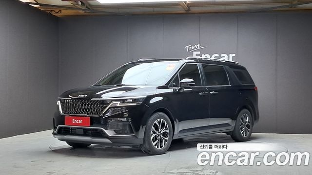 Kia Canival 9-Seater Prestige, 2022