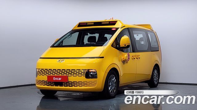 Hyundai Staria L3.5 Kinder Safety Car, 2022