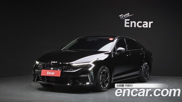 Kia K5 2.0, 2025
