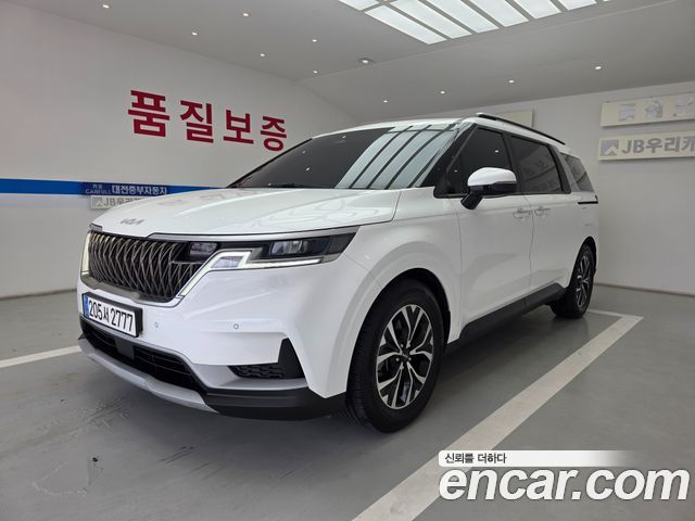 Kia Canival 9-Seater Prestige, 2023
