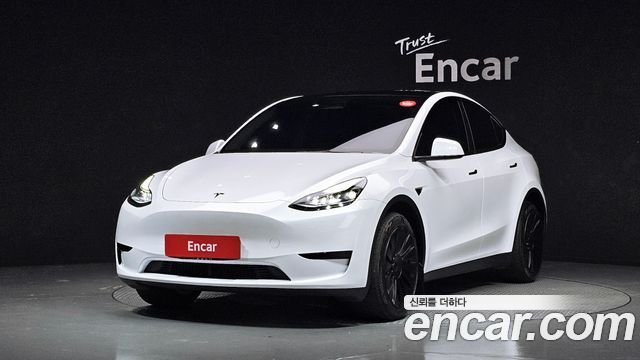 Tesla Model Y RWD, 2023