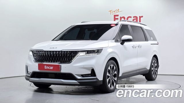 Kia Canival Diesel 9-Seater Prestige, 2022