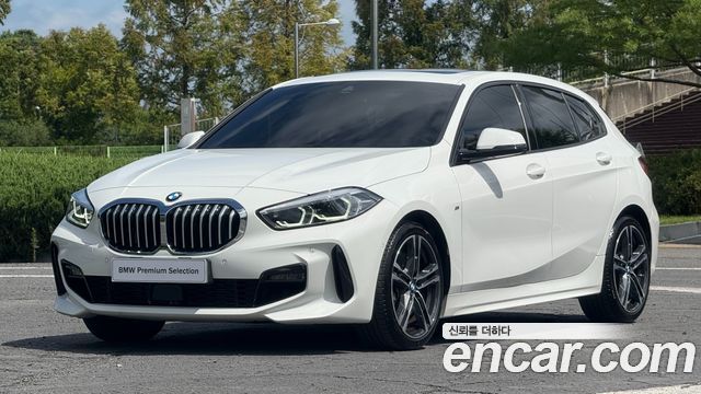 BMW 1-Series 120i M Sports, 2023