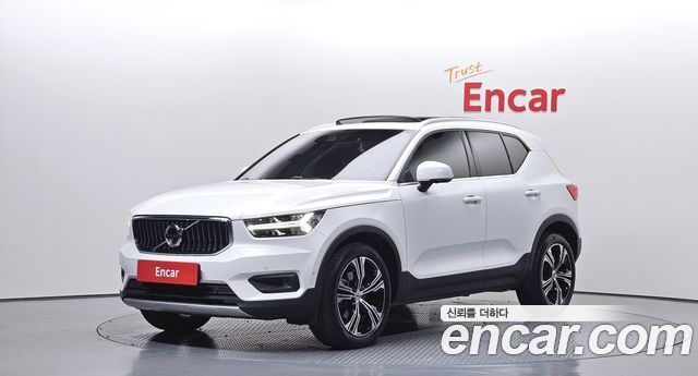 Volvo XC40 B4 Inscription, 2021