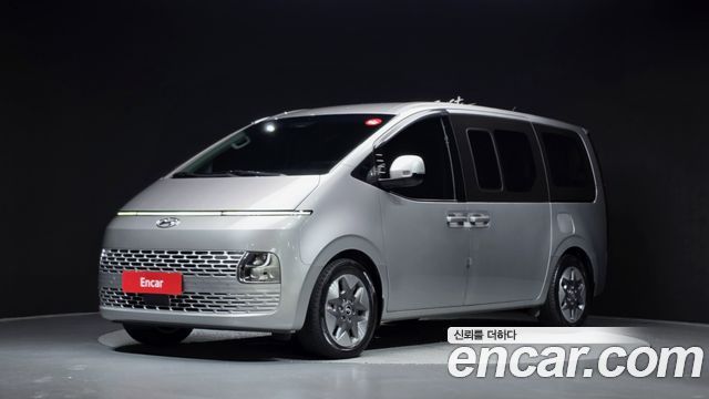 Hyundai Staria L3.5 Tourer 9-Seater, 2023