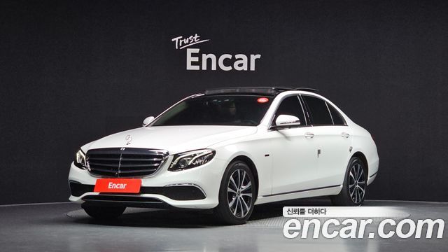 Mercedes-Benz E-Class E300e Exclusive, 2019