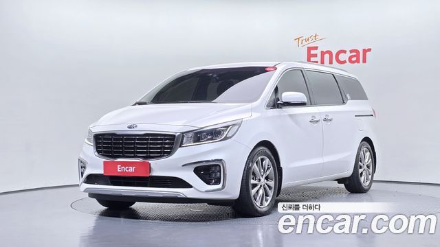 Kia Canival 9-Seater Prstige, 2018