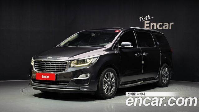 Kia Canival 11-Seater Prestige, 2018
