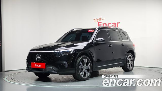 Mercedes-Benz EQB EQB300 4MATIC Progressive, 2026