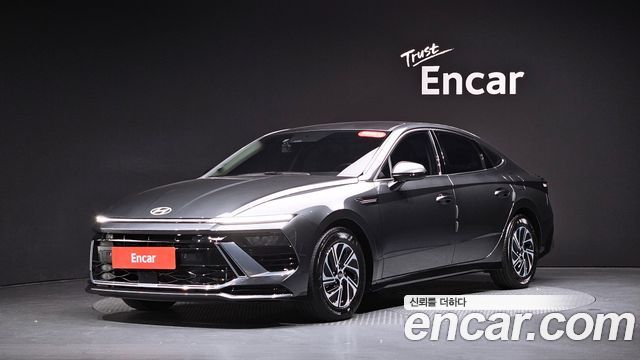 Hyundai Sonata Premium, 2025