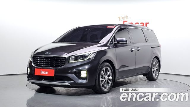Kia Canival 7-Seater Limousine, 2019