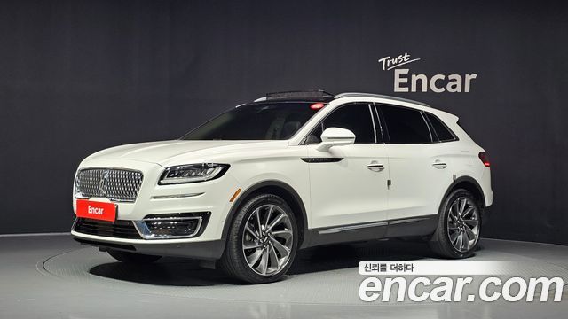 Lincoln Nautilus 2.7 202A AWD, 2020