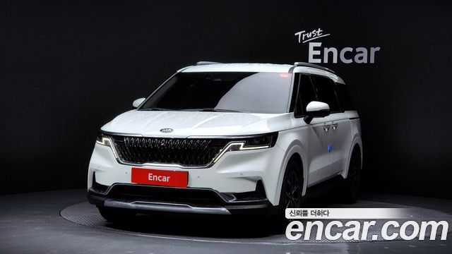 Kia Canival Diesel 9-Seater Signature, 2020