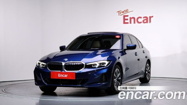 BMW 3-Series 320i, 2023