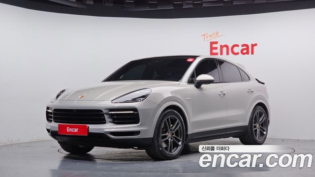 Porsche Cayenne 3.0 E-Hybrid Coupe, 2021