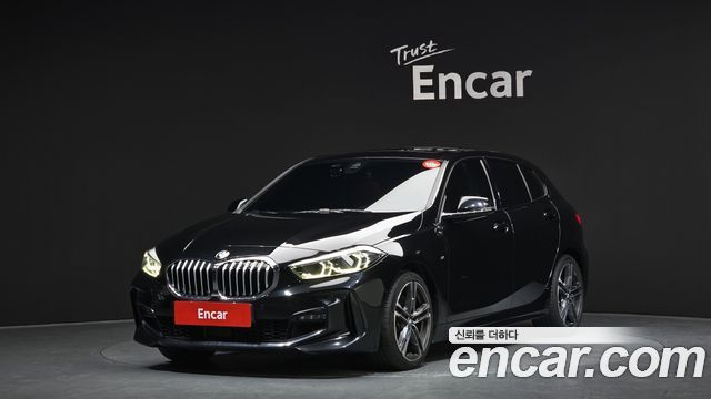 BMW 1-Series 120i M Sports, 2022