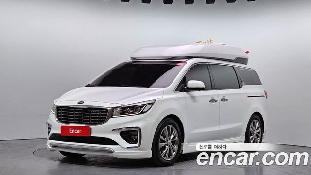 Kia Canival Gasoline 9-Seater Hi-Limousine, 2018