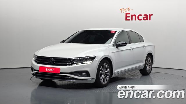 Volkswagen Passat 2.0 TDI Premium, 2022