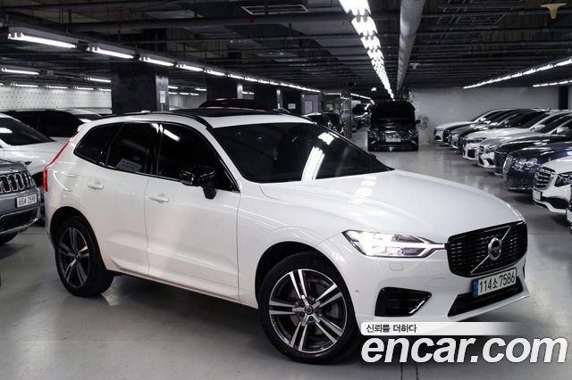 Volvo XC60 T8 R-Design, 2021