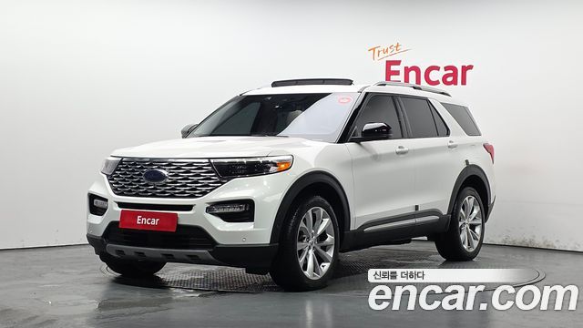 Ford Explorer 3.0 Platinum 4WD, 2022