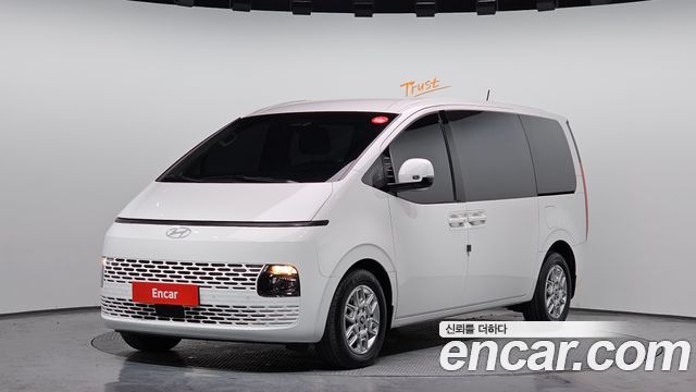 Hyundai Staria Cargo 5-Seater, 2024