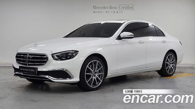 Mercedes-Benz E-Class E300e 4MATIC Exclusive, 2022