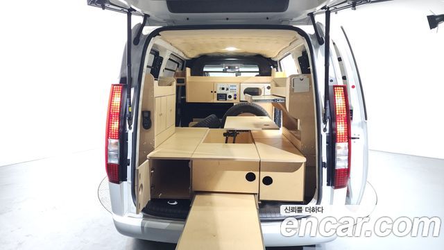 Hyundai Staria Cargo 3-Seater, 2023