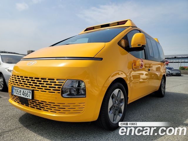 Hyundai Staria L3.5 Kinder Safety Car, 2025