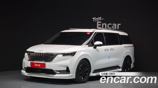 Kia Canival Gasoline 9-Seater Noblesse, 2023