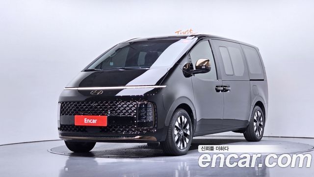 Hyundai Staria HEV 1.6 Lounge 7-Seater, 2025