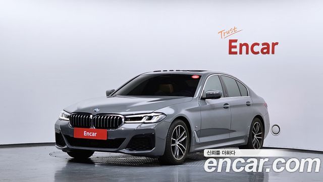 BMW 5-Series 520i M Sport, 2022