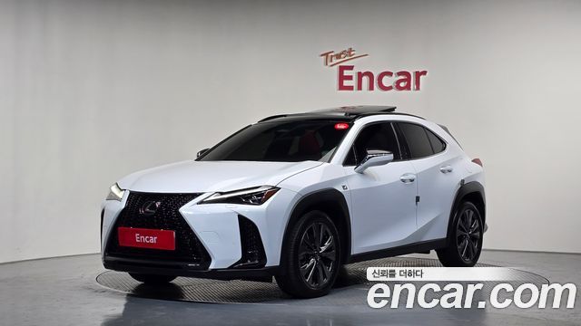 Lexus UX 2.0 F-Sport 2WD, 2024