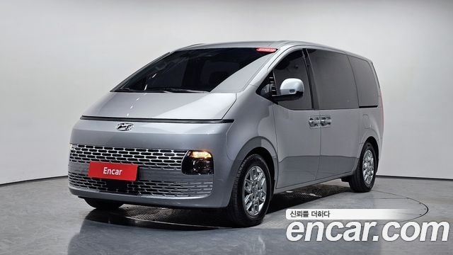 Hyundai Staria L3.5 Tourer 11-Seater, 2024