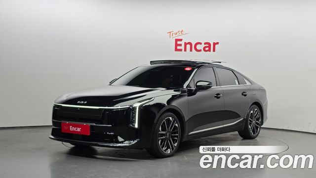 Kia K8 Signature, 2025
